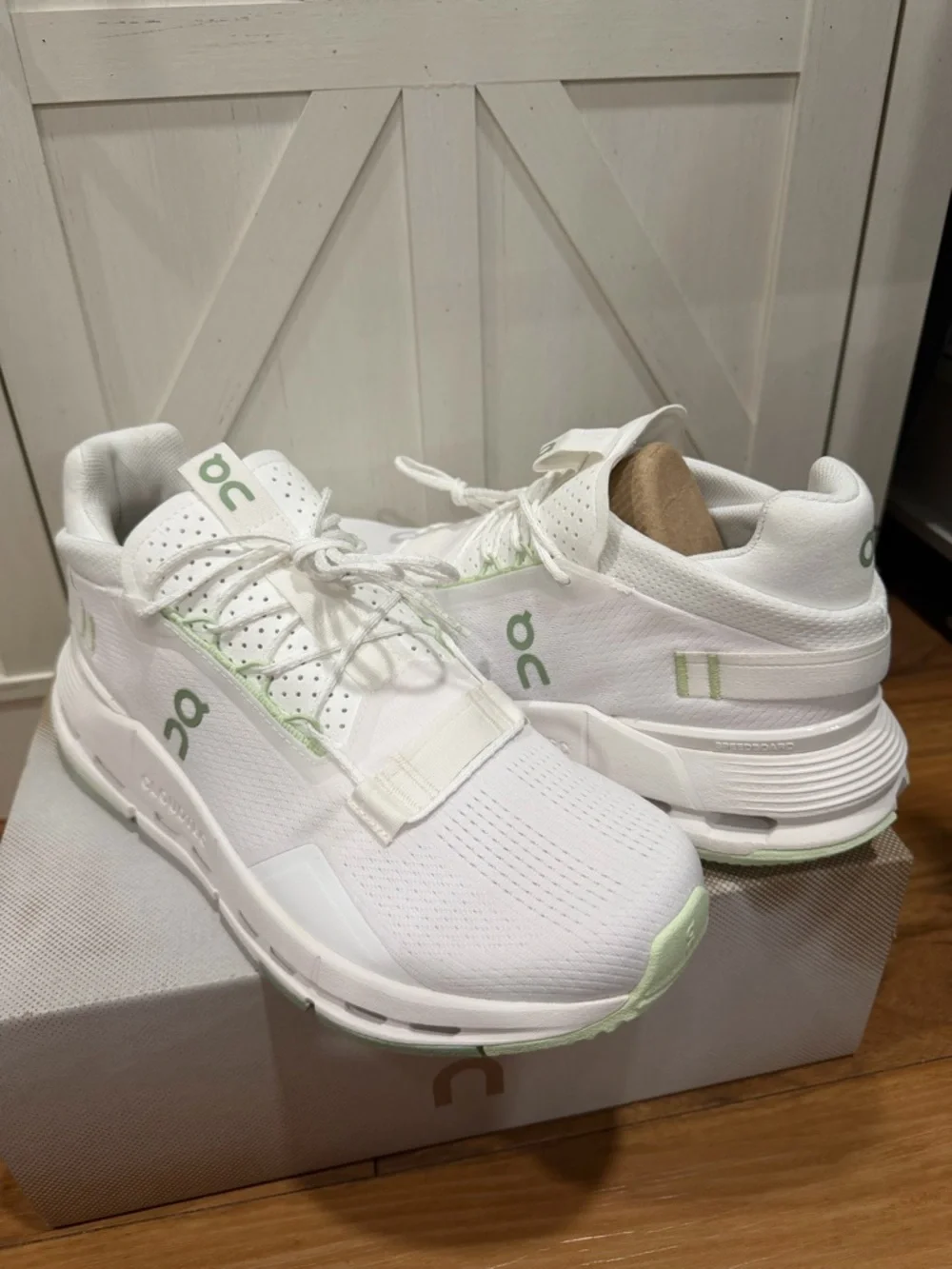 ON Cloudnova 2 White/Sage Women’s 9.5 - Picture 9 of 12